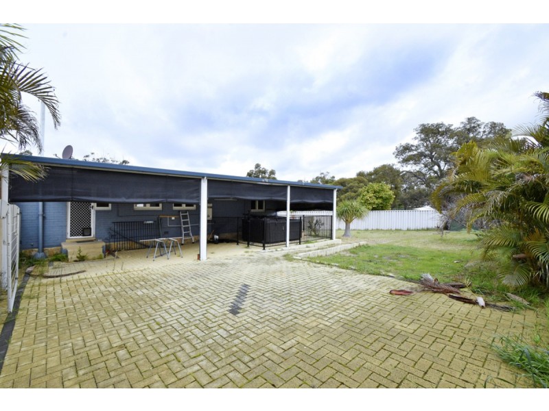 24F Pelham Way, Girrawheen WA 6064
