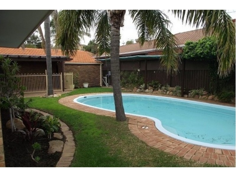 25 Springvale Drive, Warwick WA 6024