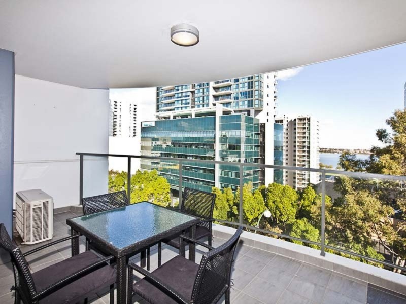62/188 Adelaide Terrace, East Perth WA 6004
