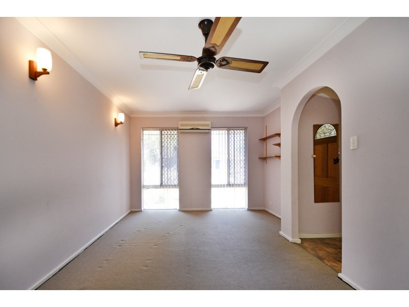 6 Nerang Court, Armadale WA 6112