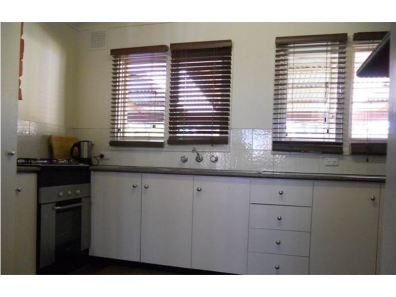 24G Pelham Way, Girrawheen WA 6064