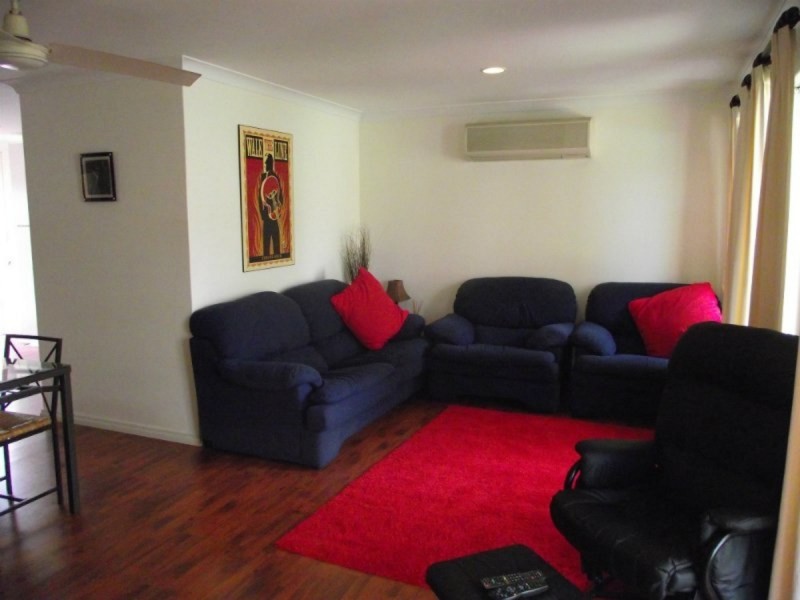 9 Parmelia Way, Craigie WA 6025