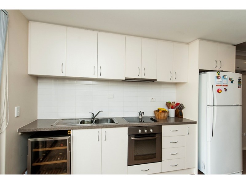 18/121 Hill Street, East Perth WA 6004