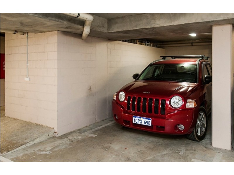 18/121 Hill Street, East Perth WA 6004