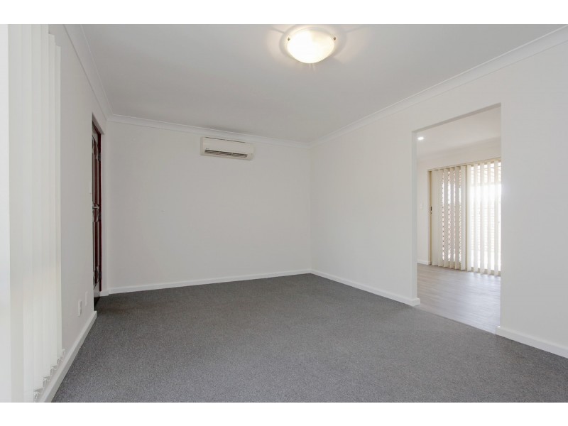 8/62 Smith Street, Dianella WA 6059