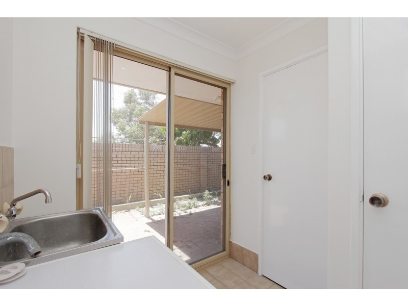 8/62 Smith Street, Dianella WA 6059