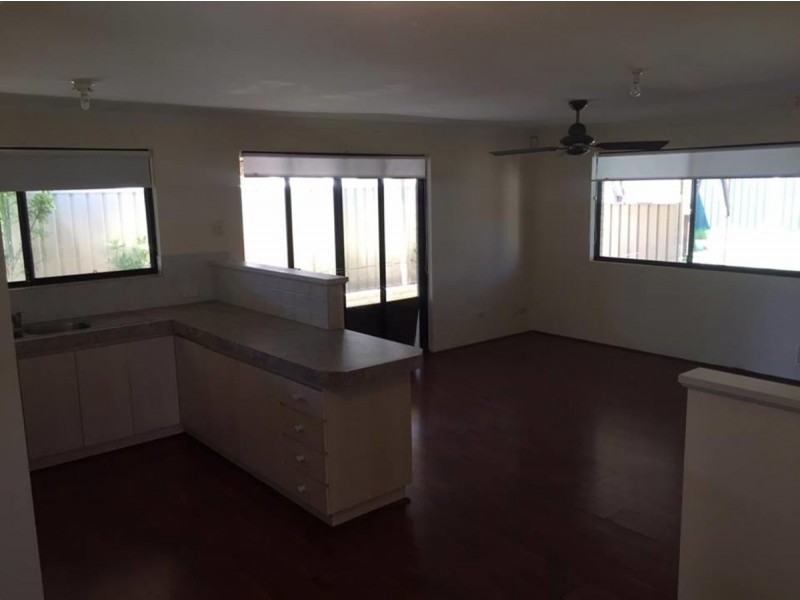 32 Little Green Gardens, Quinns Rocks WA 6030