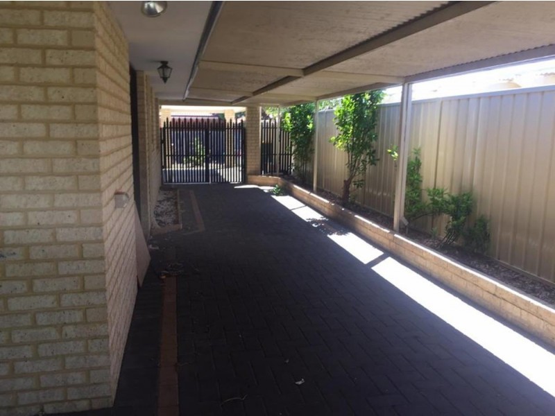 32 Little Green Gardens, Quinns Rocks WA 6030