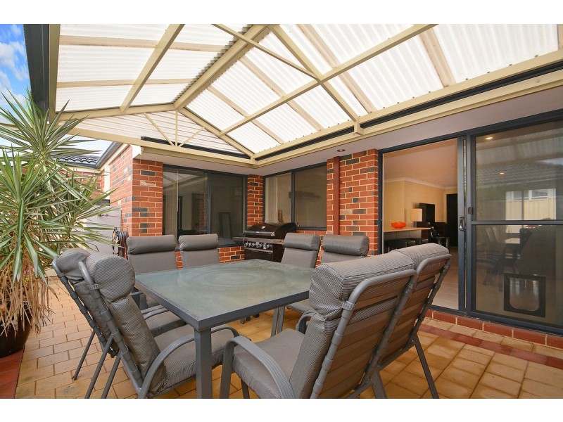 64B Eastdene Circle, Nollamara WA 6061