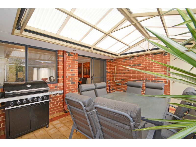 64B Eastdene Circle, Nollamara WA 6061