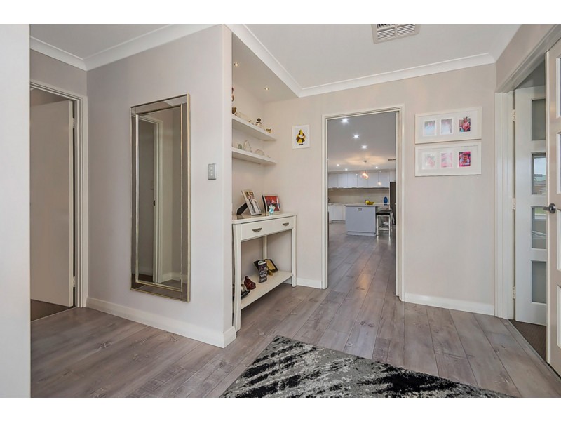 4 Diego Entrance, Southern River WA 6110