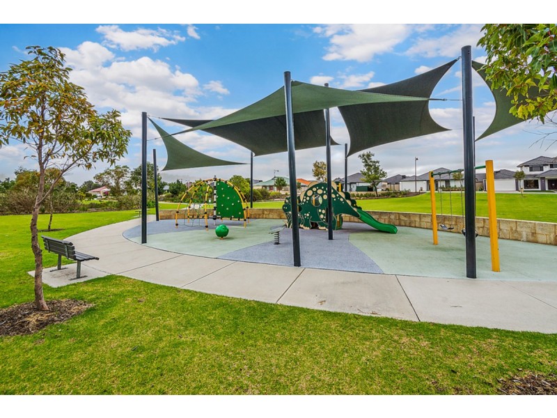 4 Diego Entrance, Southern River WA 6110