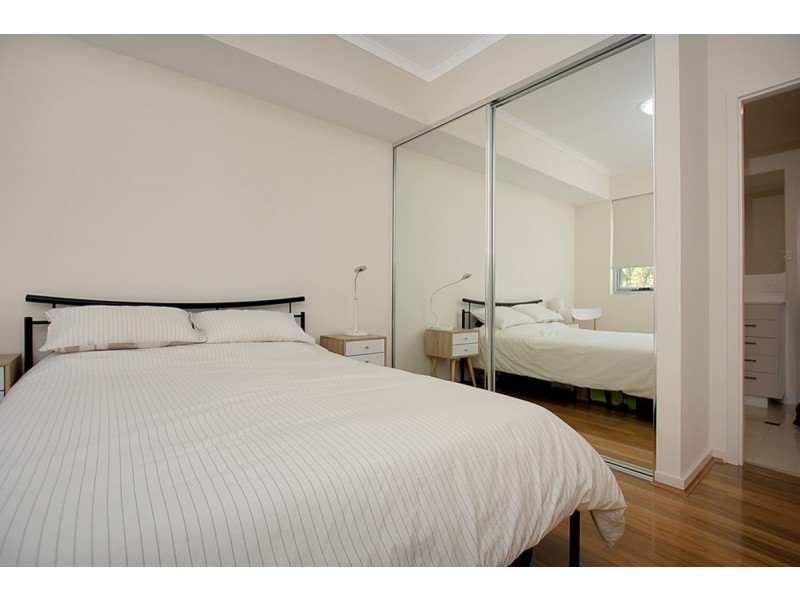 21/35 Wellington Street, East Perth WA 6004