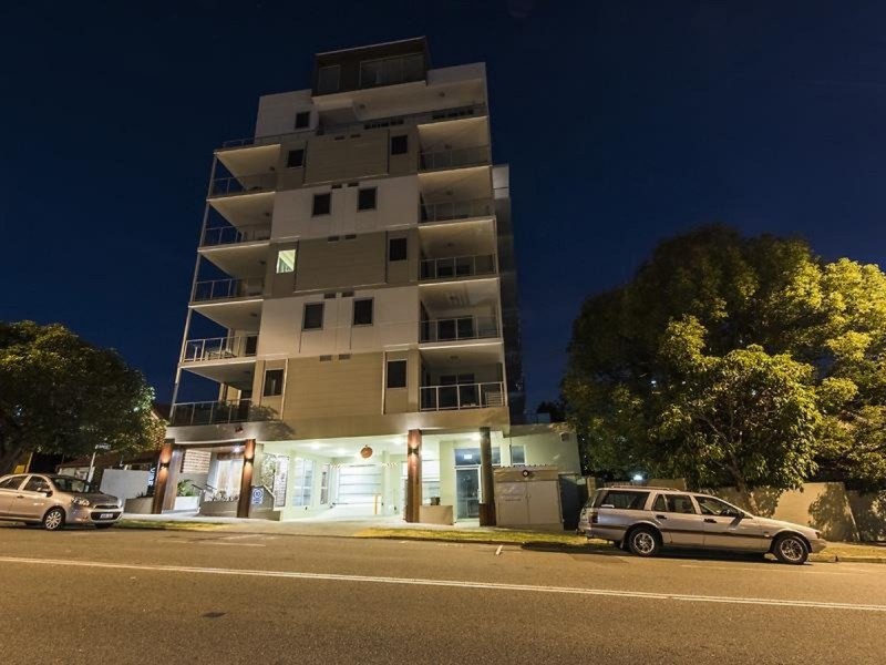 21/35 Wellington Street, East Perth WA 6004