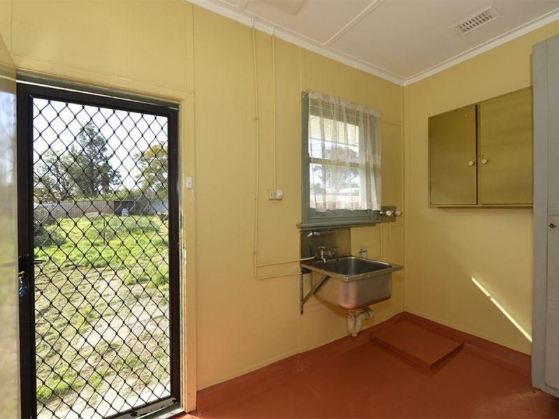 3 Grosvenor Road, Bayswater WA 6053