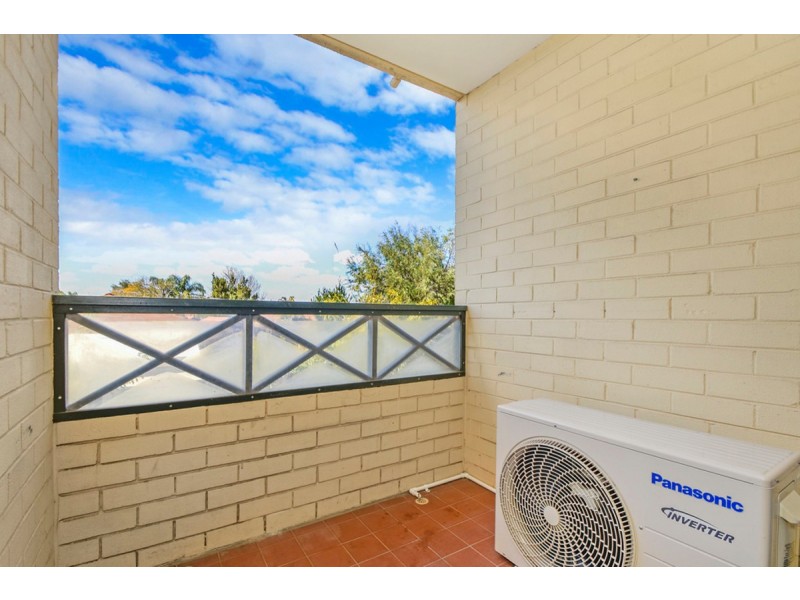 20T/24 Pearson Street, Churchlands WA 6018