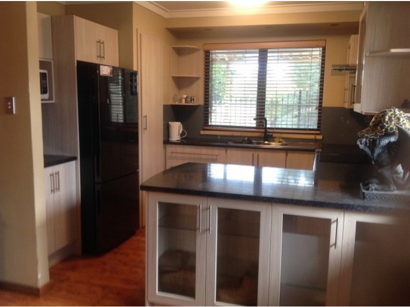 79 Carisbrooke Street, Maddington WA 6109