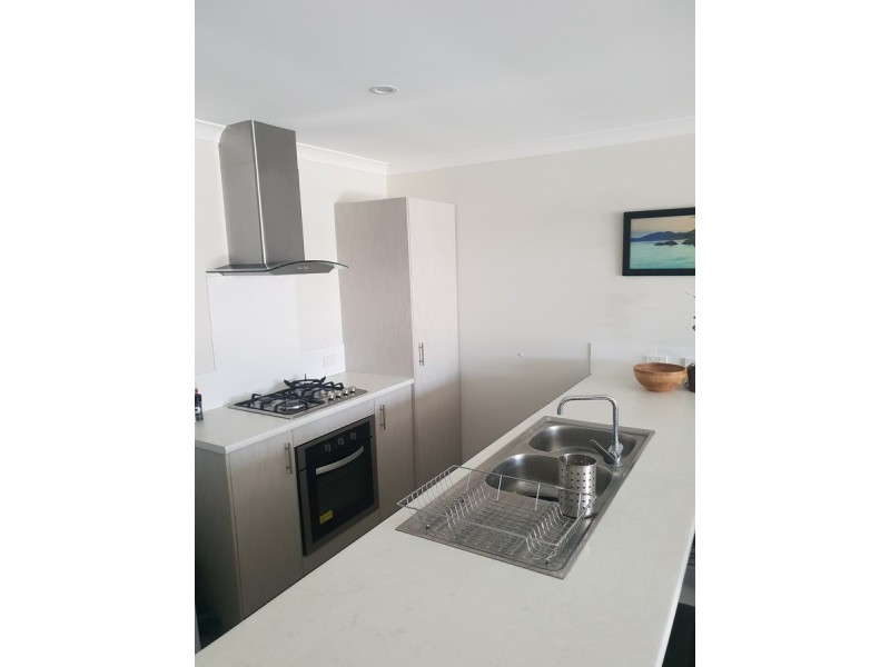 22 Impressions Drive, Eglinton WA 6034