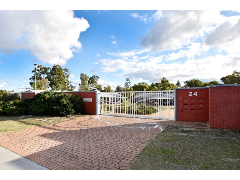 24F Pelham Way, Girrawheen WA 6064