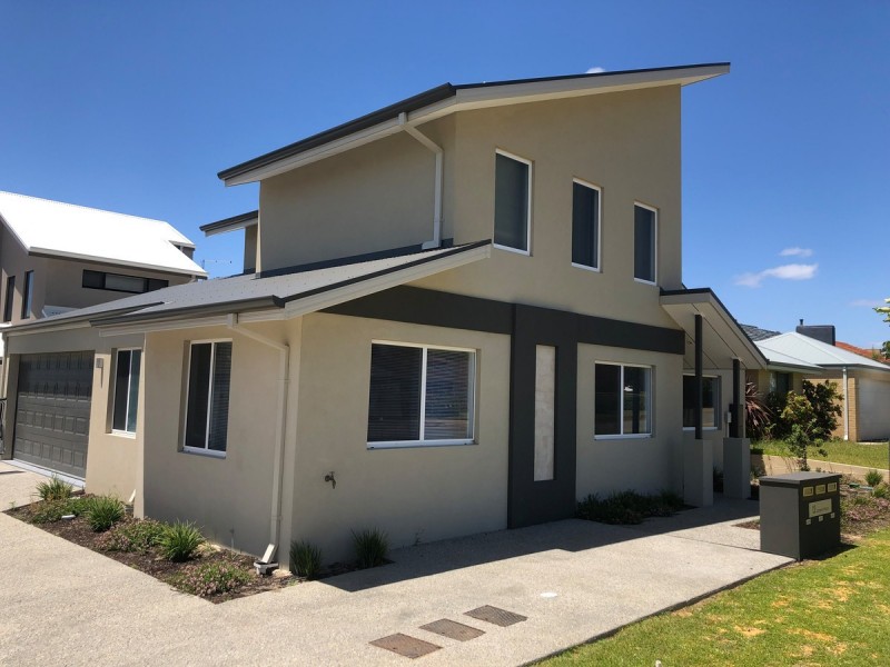 6/12 Laurence Street, Innaloo WA 6018