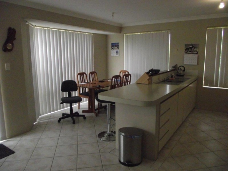 2/48 Oakover Way, Heathridge WA 6027