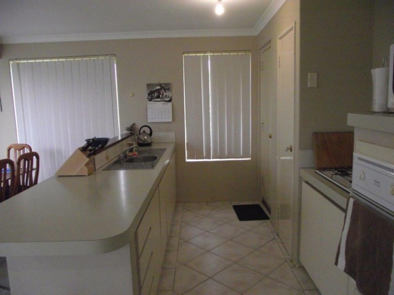 2/48 Oakover Way, Heathridge WA 6027