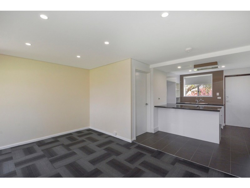 1/210 Swan Street, Yokine WA 6060