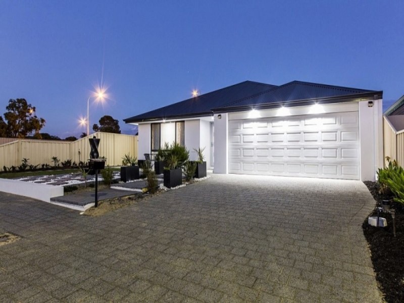 3 Watershed Way, Pearsall WA 6065