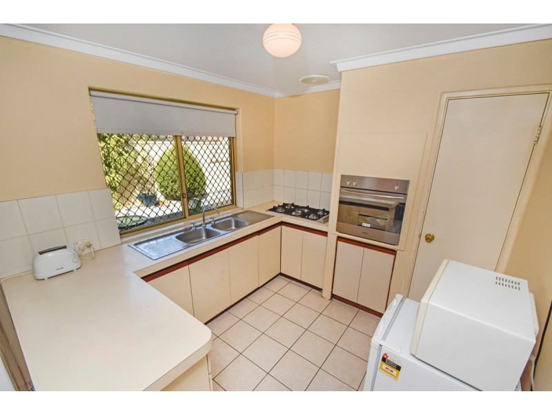 2/85 Wellington Road, Dianella WA 6059