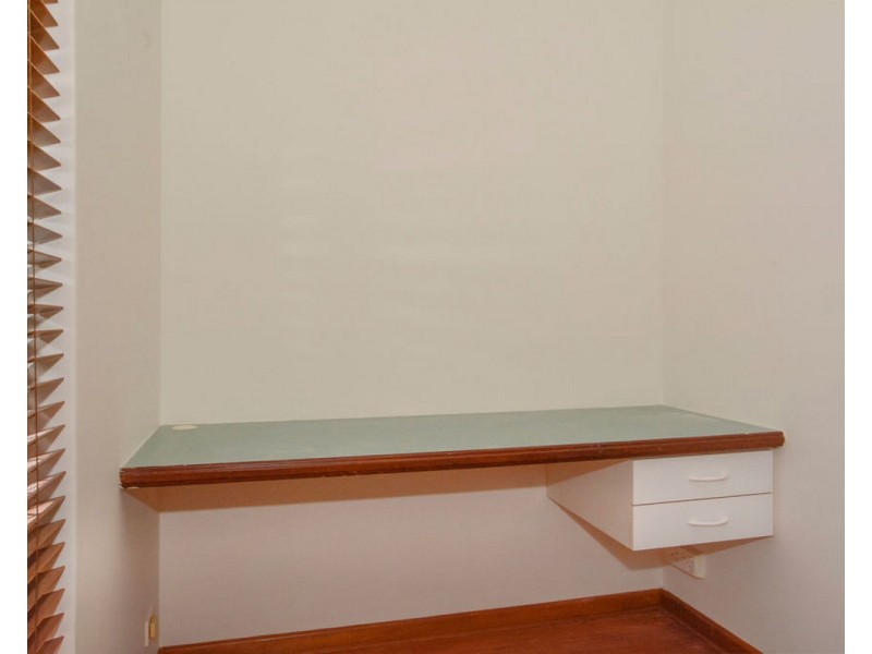 34 Bernedale Way, Duncraig WA 6023