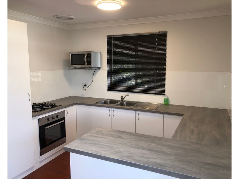 76A Spring Road, Thornlie WA 6108
