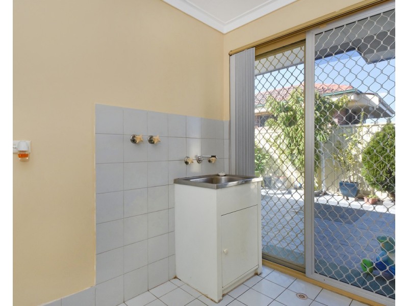 2/85 Wellington Road, Dianella WA 6059