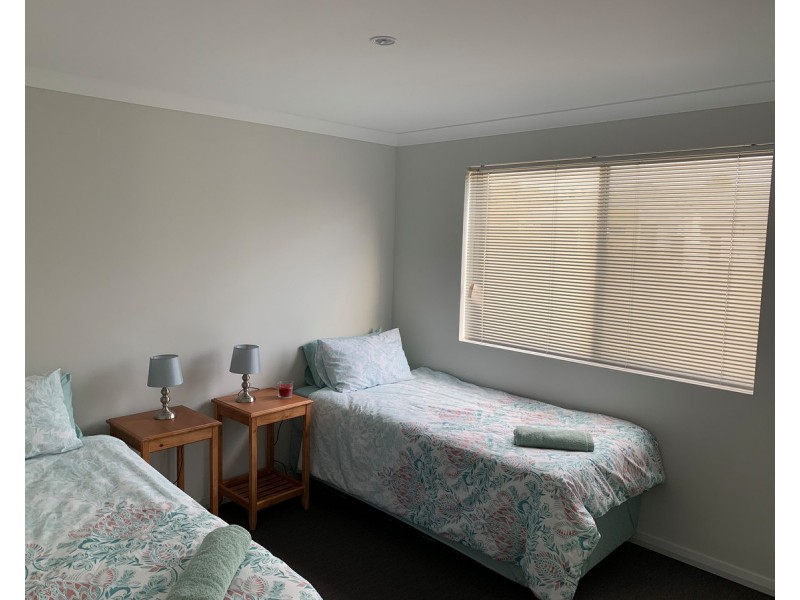 6/12 Laurence Road, Innaloo WA 6018