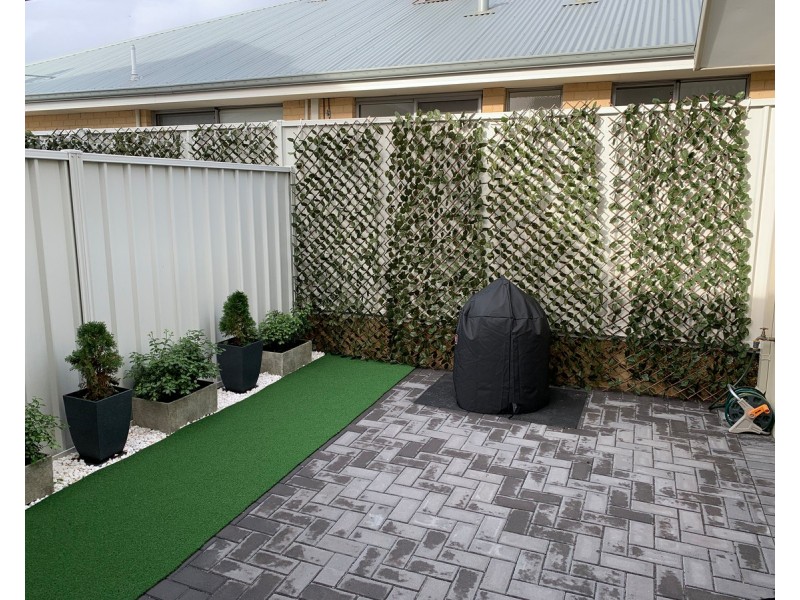 6/12 Laurence Road, Innaloo WA 6018