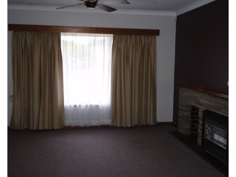 6 Greenacre Street, Dianella WA 6059