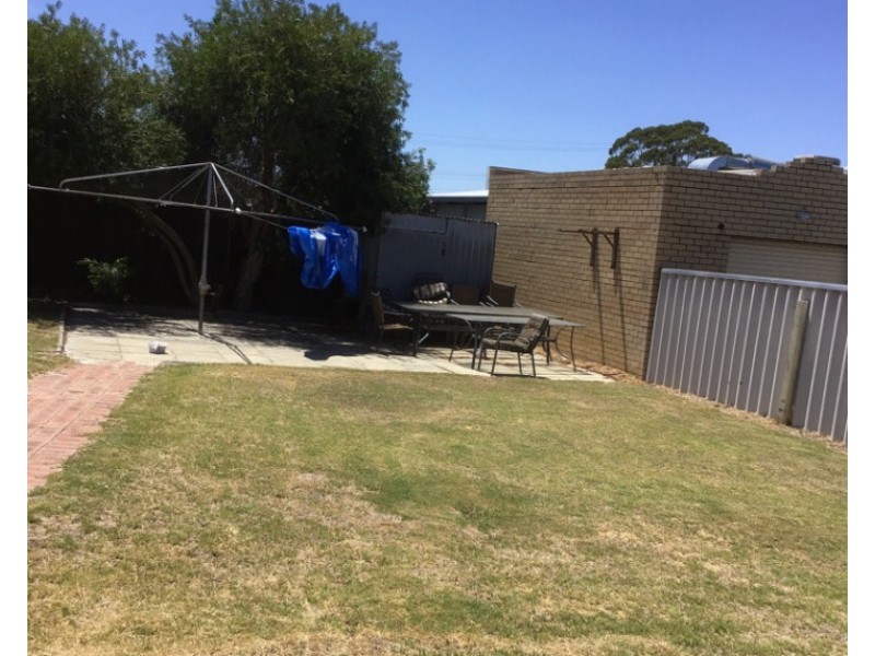 6 Greenacre Street, Dianella WA 6059