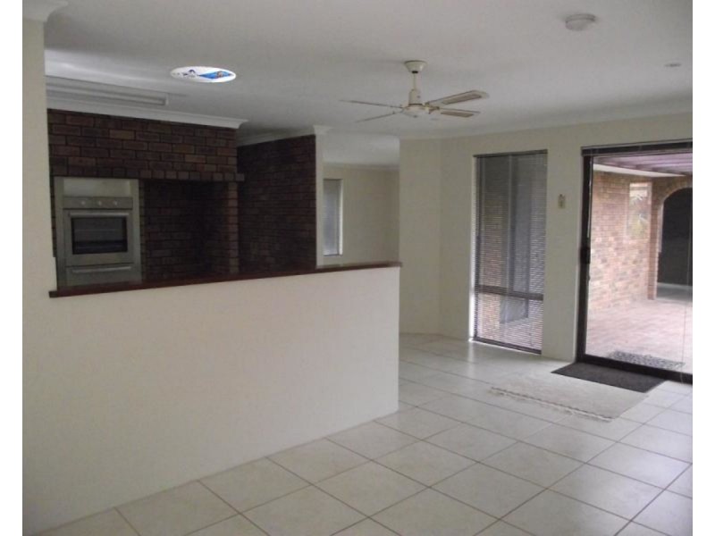 25 Springvale Drive, Warwick WA 6024