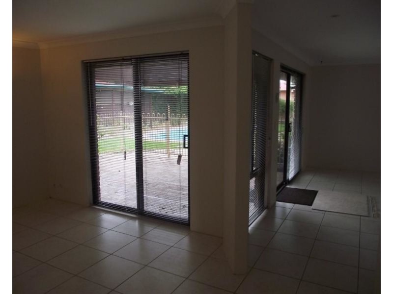 25 Springvale Drive, Warwick WA 6024