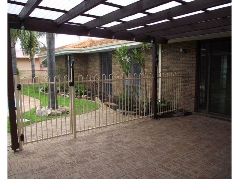 25 Springvale Drive, Warwick WA 6024