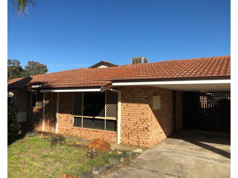 76A Spring Road, Thornlie WA 6108