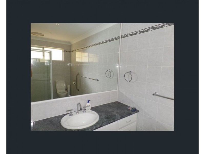 2 Newcombe Way, Padbury WA 6025