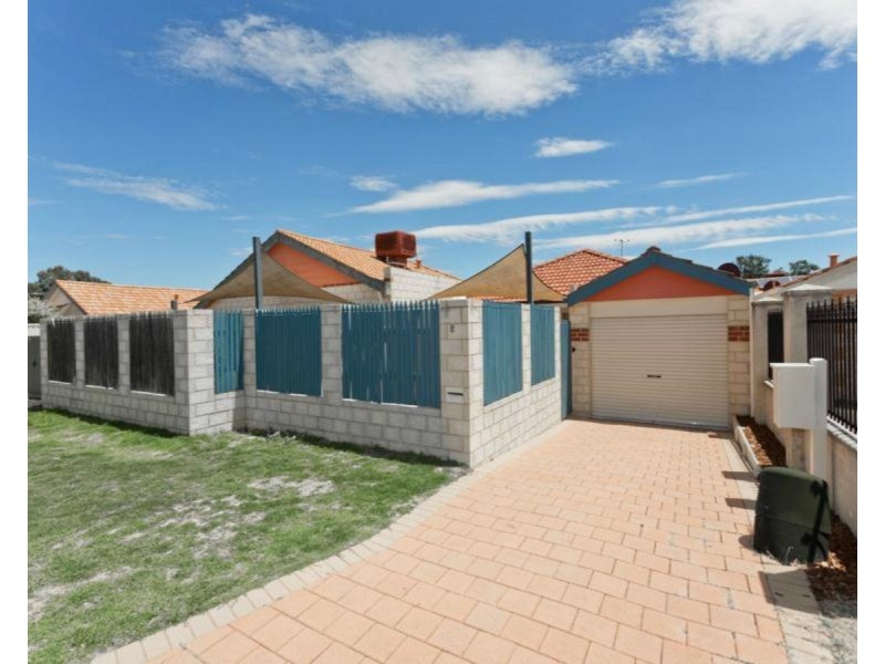 8 Love Street, Cloverdale WA 6105