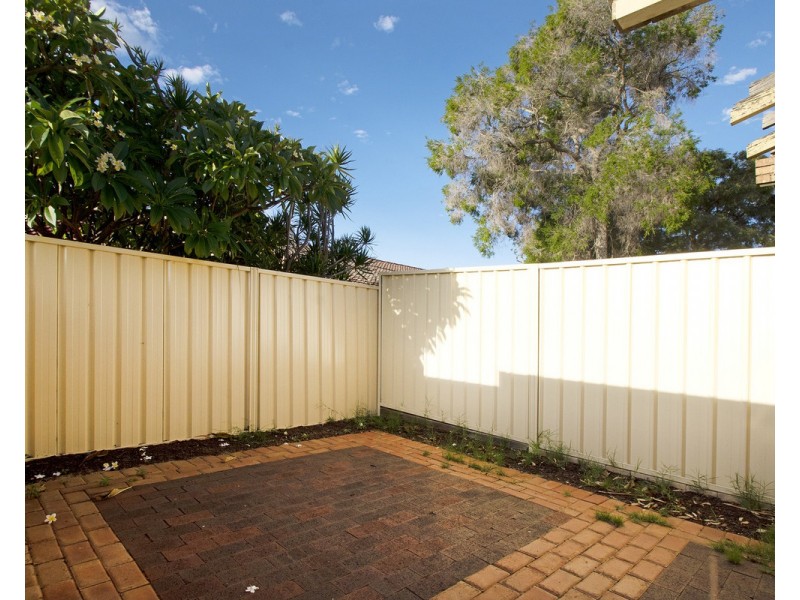 15/103 Grand Promenade, Doubleview WA 6018