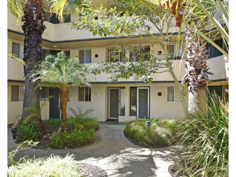 20T/24 Pearson Street, Churchlands WA 6018