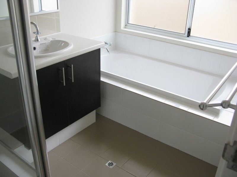 3 Hartle Lane, Brookdale WA 6112