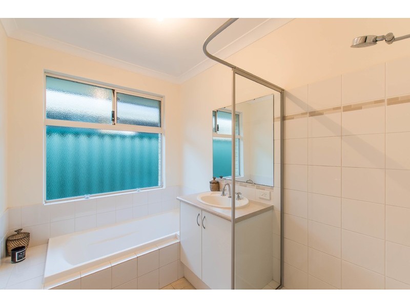 229 Gaebler Road, Aubin Grove WA 6164