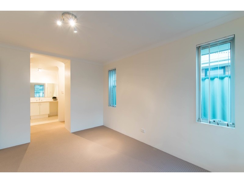 229 Gaebler Road, Aubin Grove WA 6164