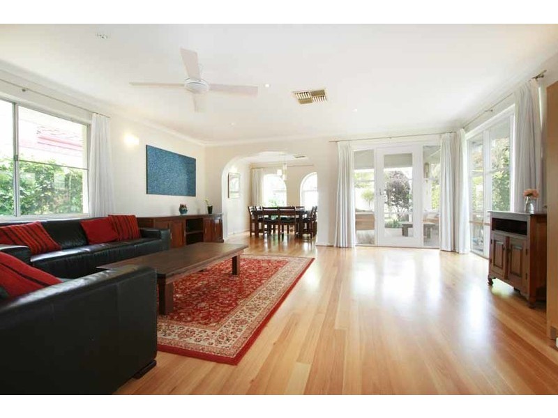 16 Solomon Street, Mosman Park WA 6012