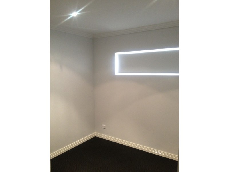 6 Heyshott Road, Balga WA 6061