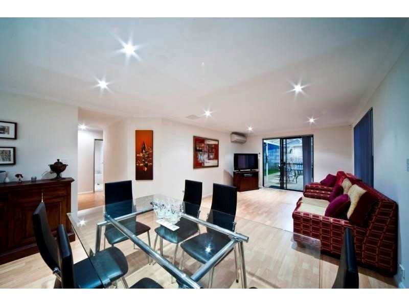 56 Hampton Road, Darch WA 6065